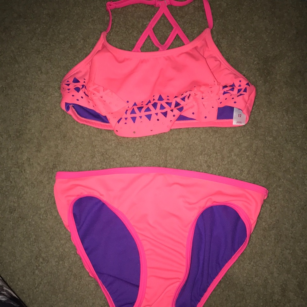 Bathing suit